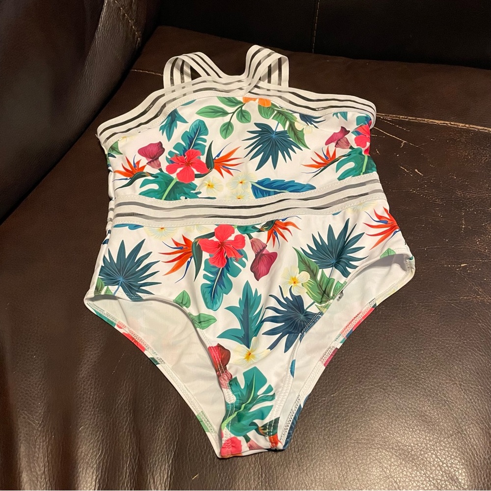 SHEIN Colorful Floral Kids One Piece
